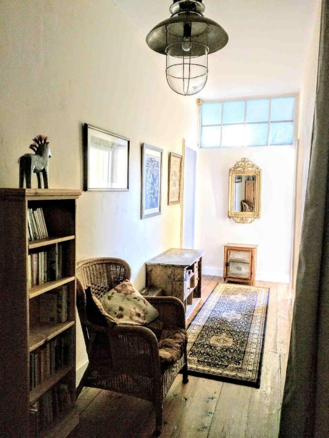 Quai Des Fleurs Bed & Breakfast Saint-Savinien Luaran gambar